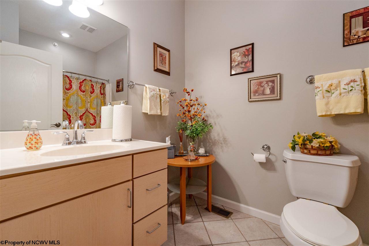 231 FOUNTAIN VIEW DRIVE, MORGANTOWN, WV 26505 | List It 4 Less