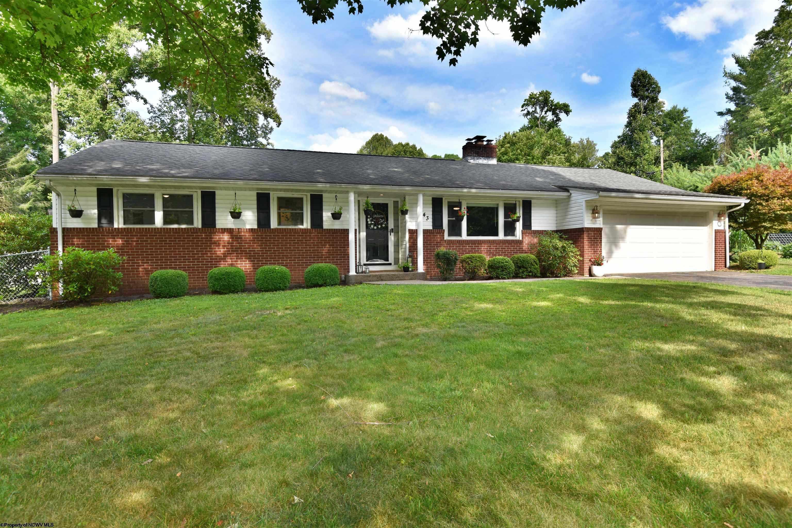 543 HILLCREST CIRCLE, BRIDGEPORT, WV 26330 Homefinders Plus, Inc.
