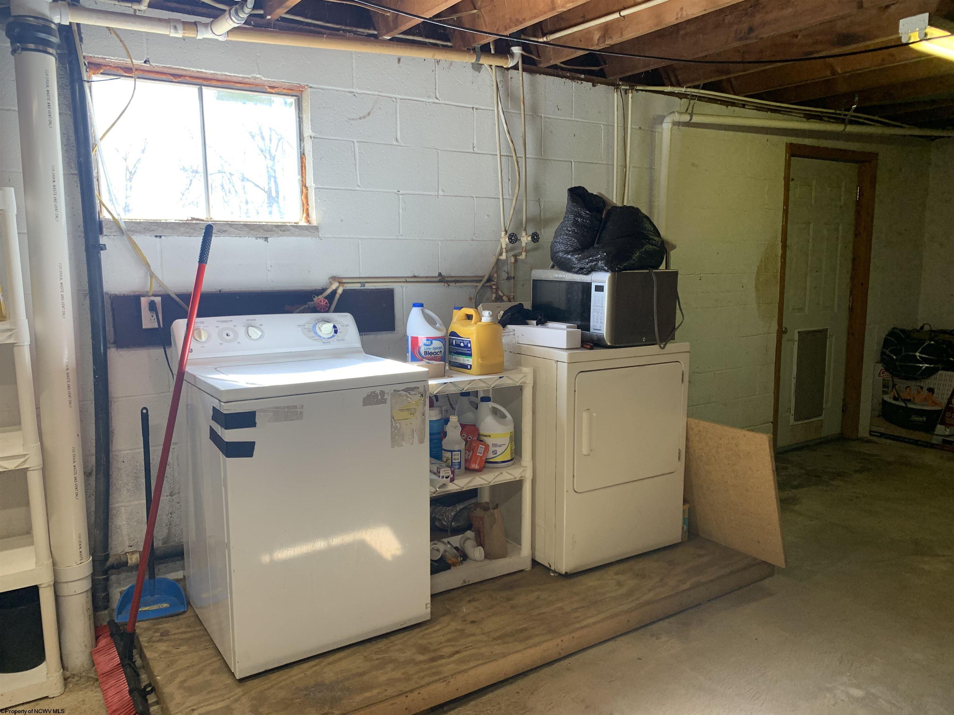 Gallery Image 16