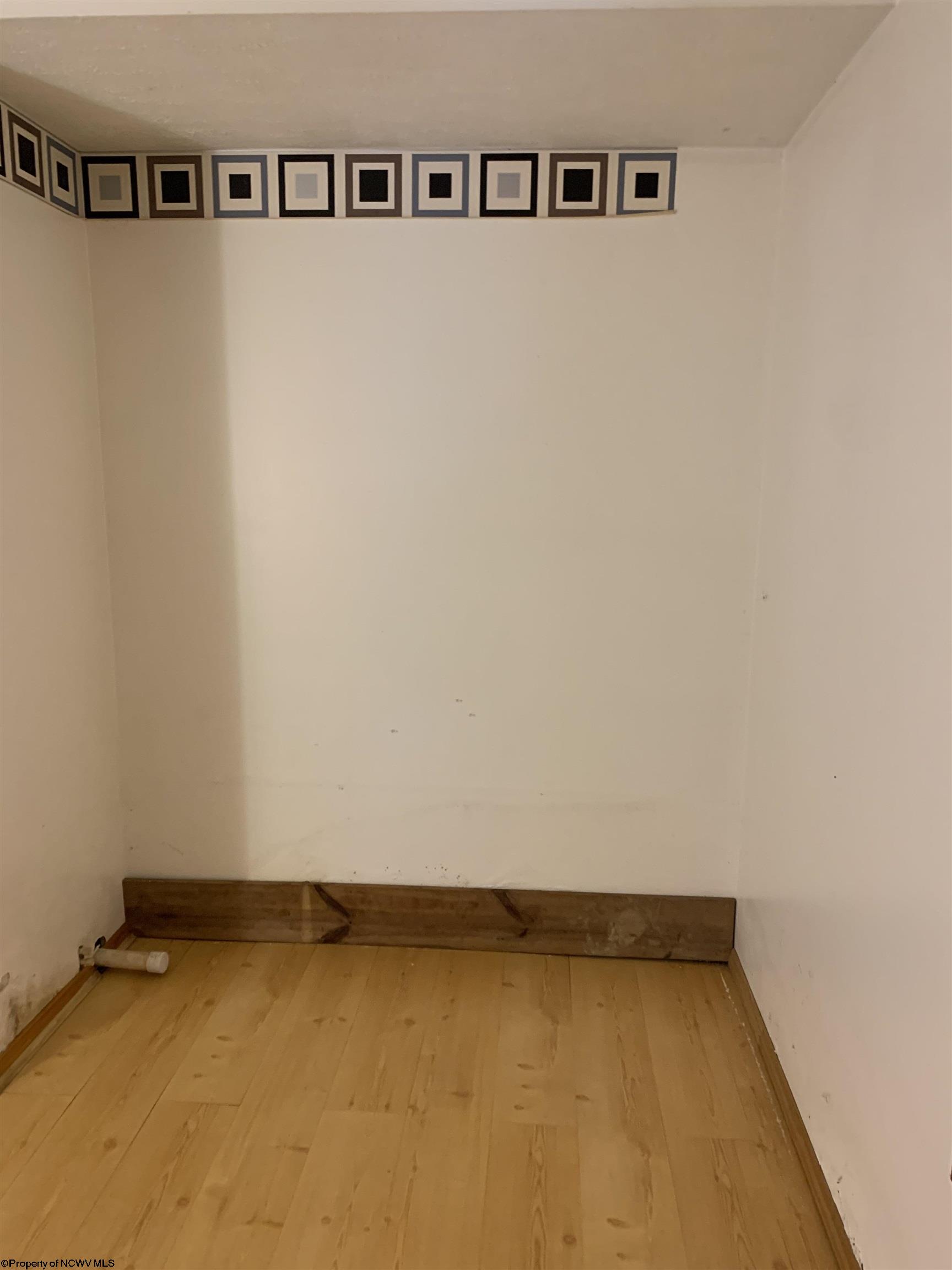 Gallery Image 22