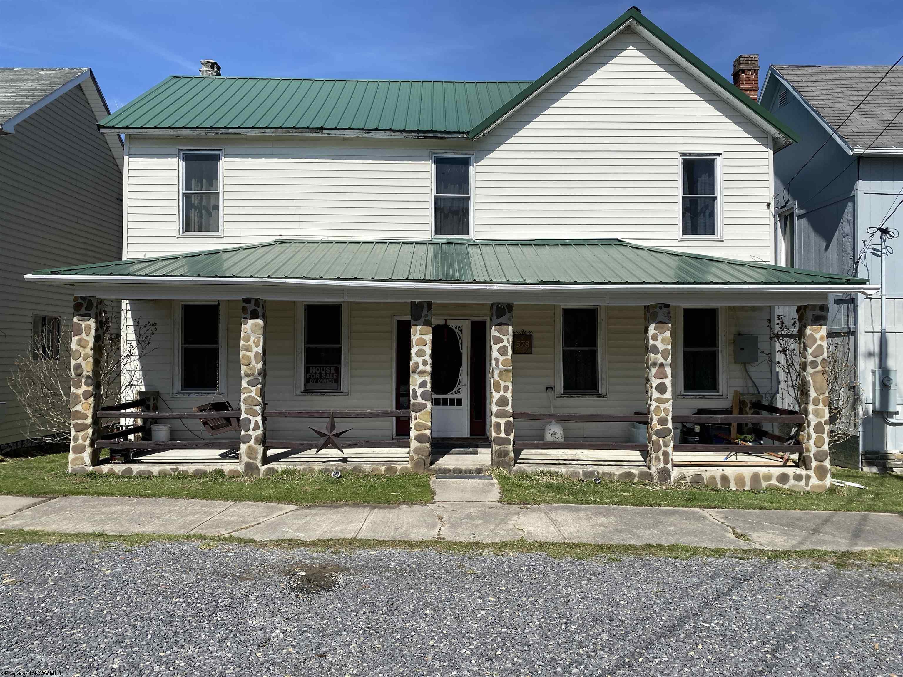 578 KENT AVENUE, DAVIS, WV 26260 MountainTop Realty