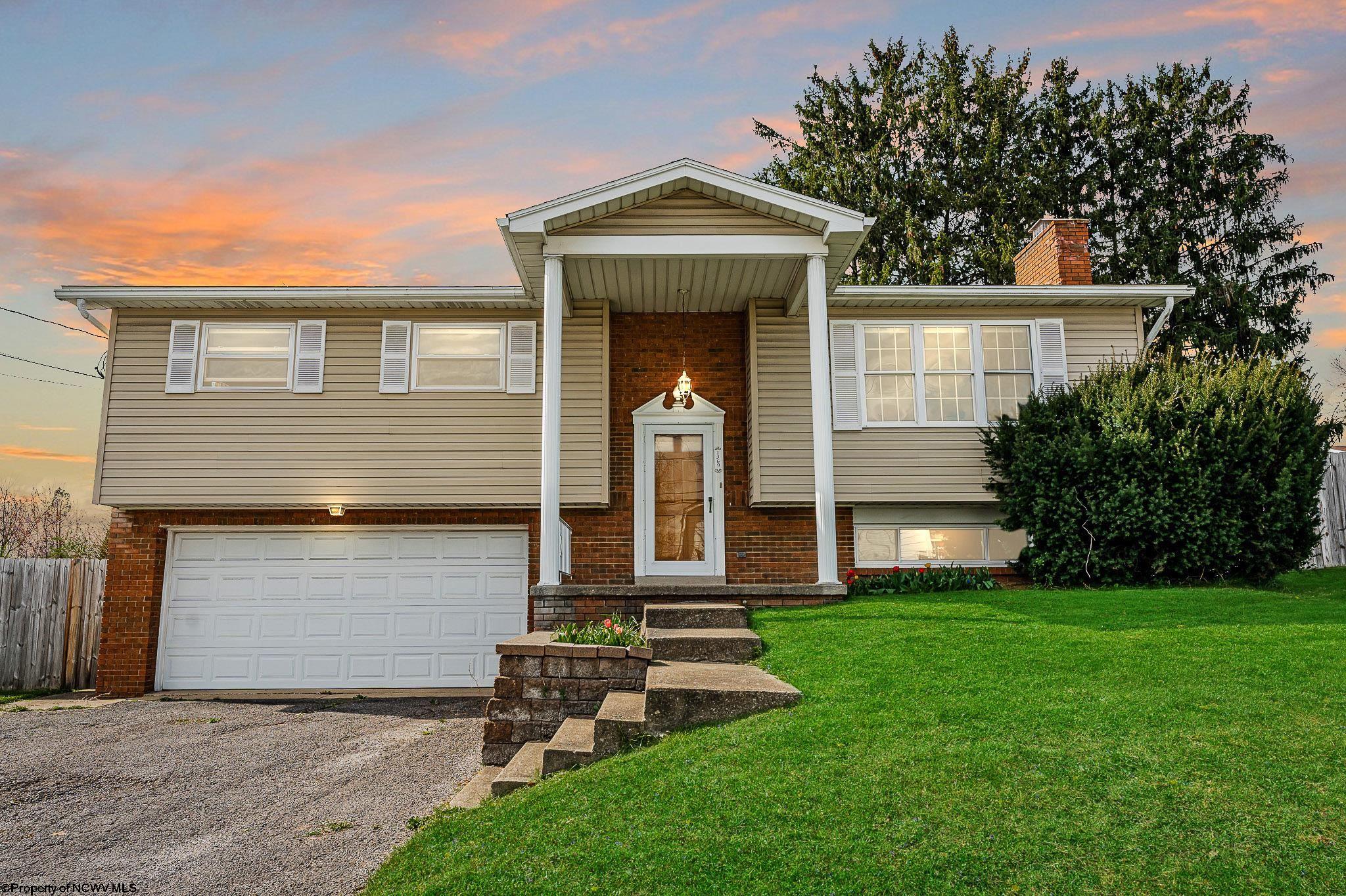 1369 RIDDLE AVENUE MORGANTOWN WV 26505 Compass Realty Group