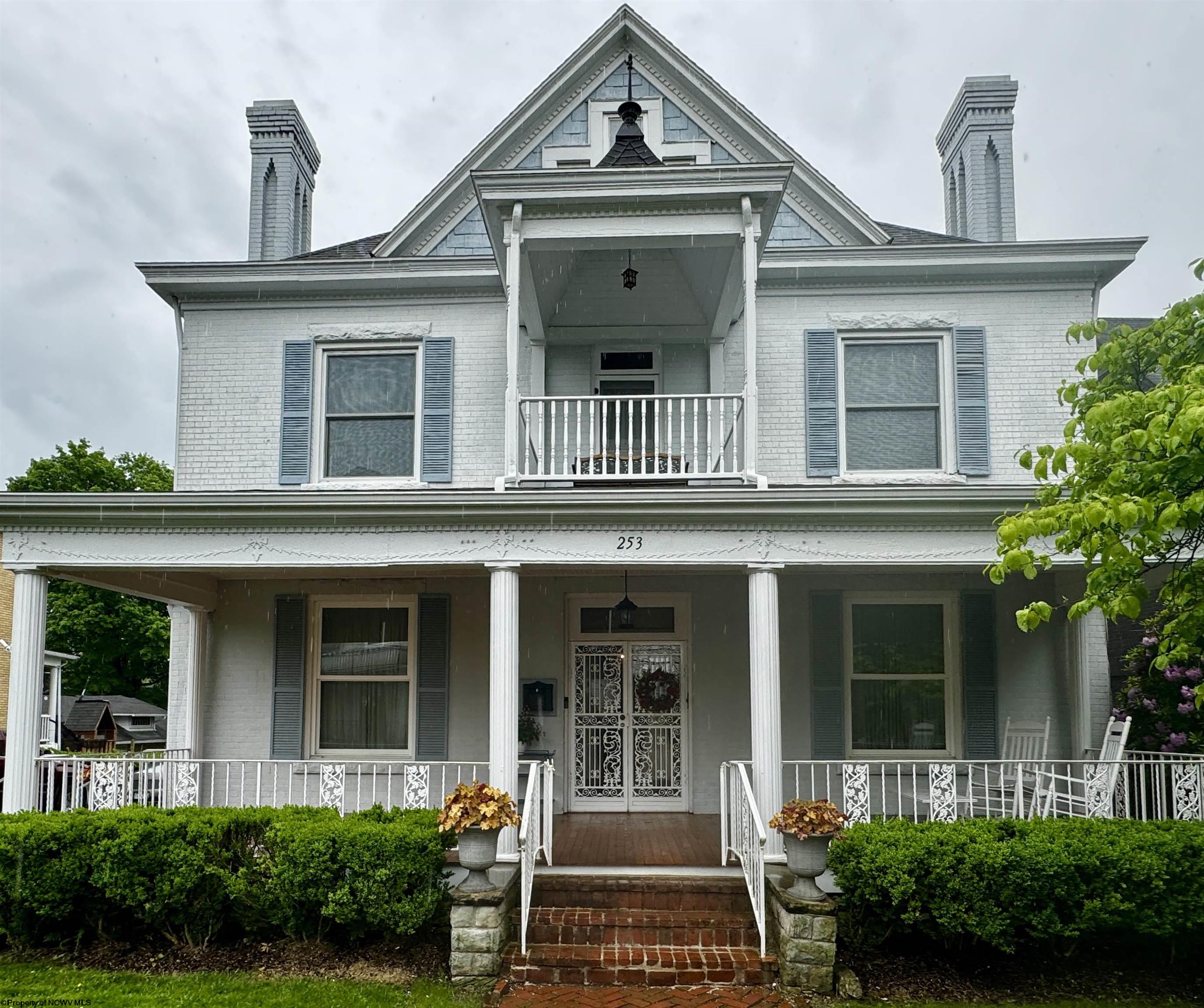 253 CARR AVENUE, CLARKSBURG, WV 26301 Mountain State Real Estate