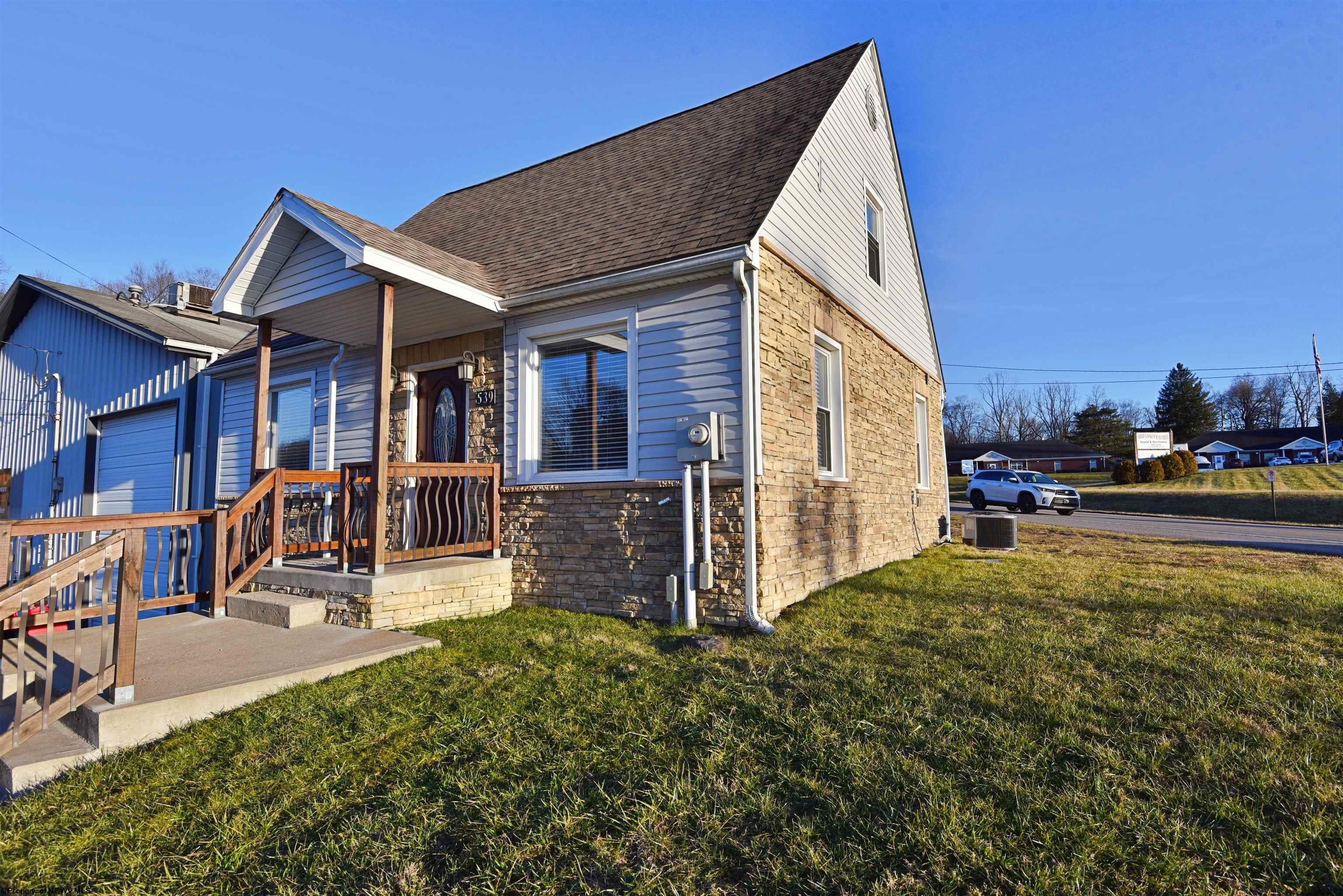 American Eagles, Morgan Do...