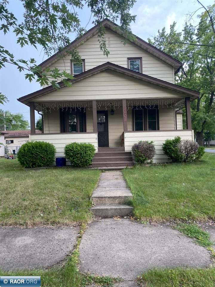 2901 E 6th Ave, Hibbing, MN 55746 Listing Photo  1