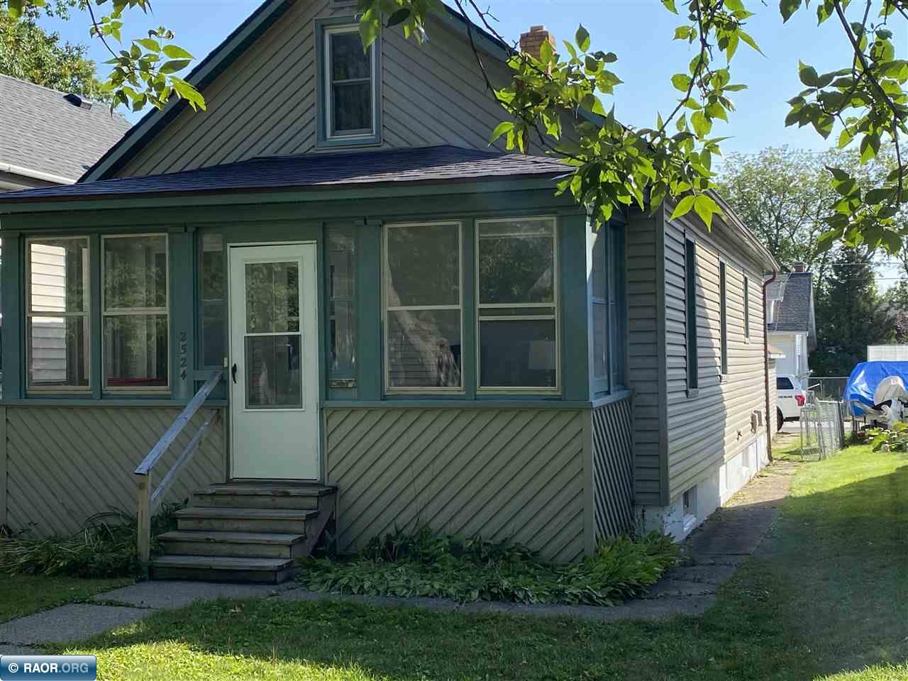 2524 5th Ave E, Hibbing, MN 55746 Listing Photo  1