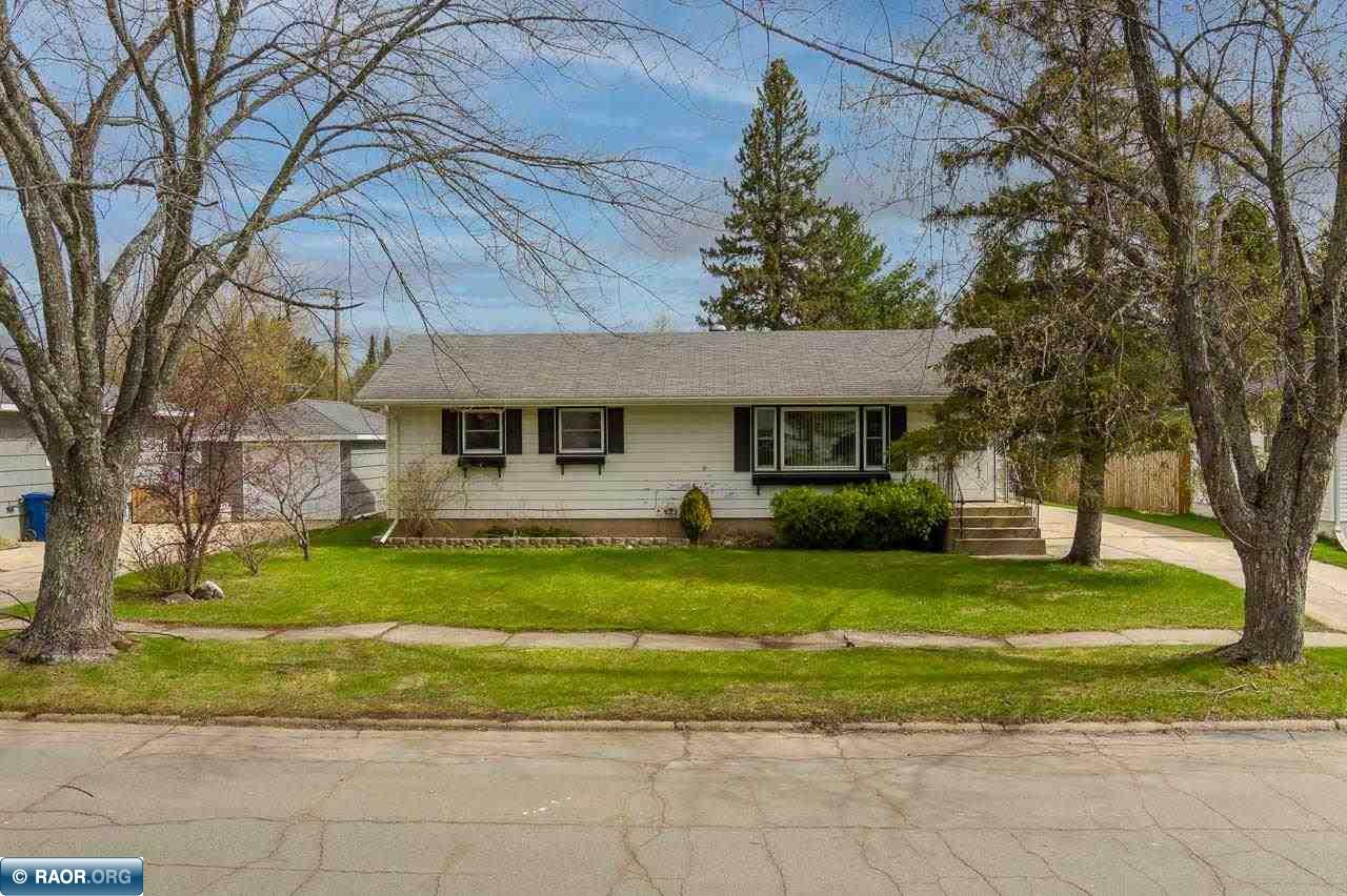 3326 Outer Drive, Hibbing, MN 55746