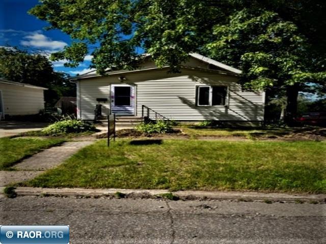 4 NW 3rd St., Chisholm, MN 55719