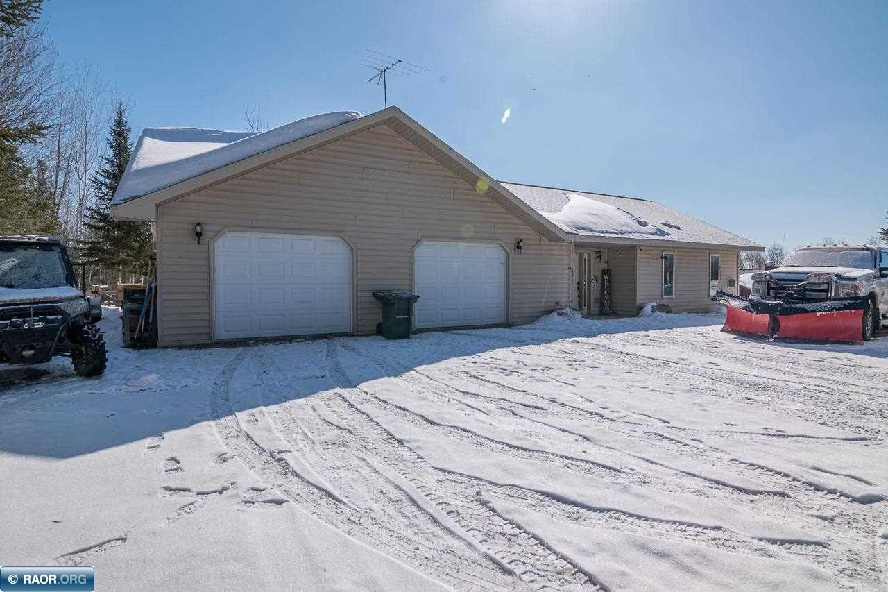 26 6th St, Nashwauk, MN 55769