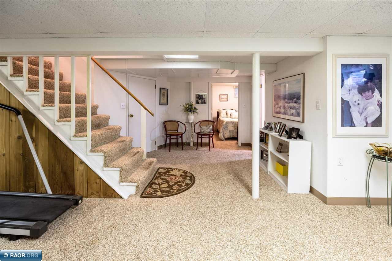 Eveleth Real Estate 4484 Cedar Island Drive MN 55734 575,000