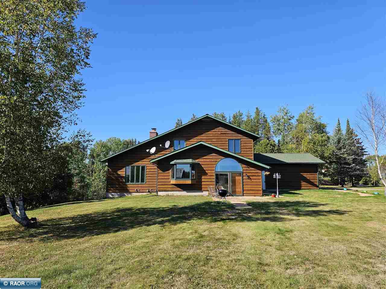 9614 E Hayes Rd, Mt. Iron, MN 55768