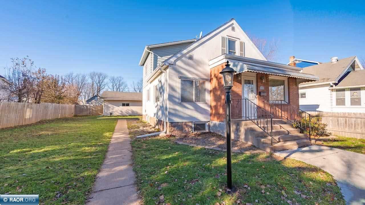 2313 4th Ave W, Hibbing, MN 55746 189,900 Single Family Active