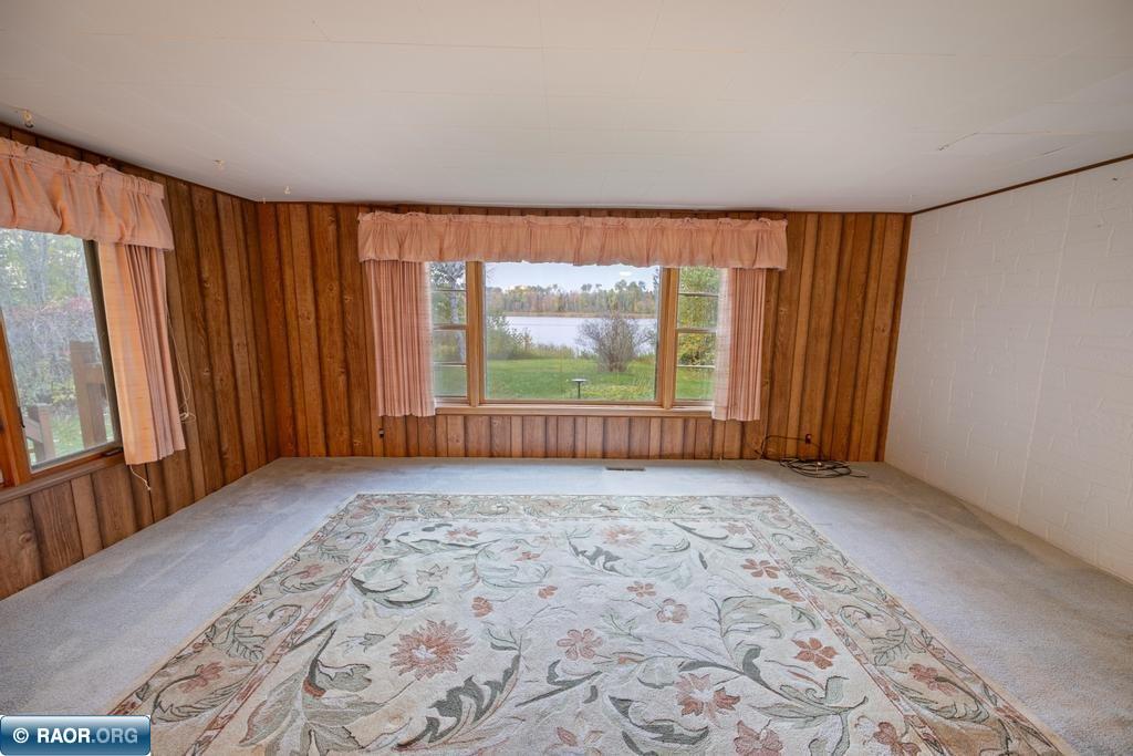 Zim Real Estate Listing ID 146171 (Residential)