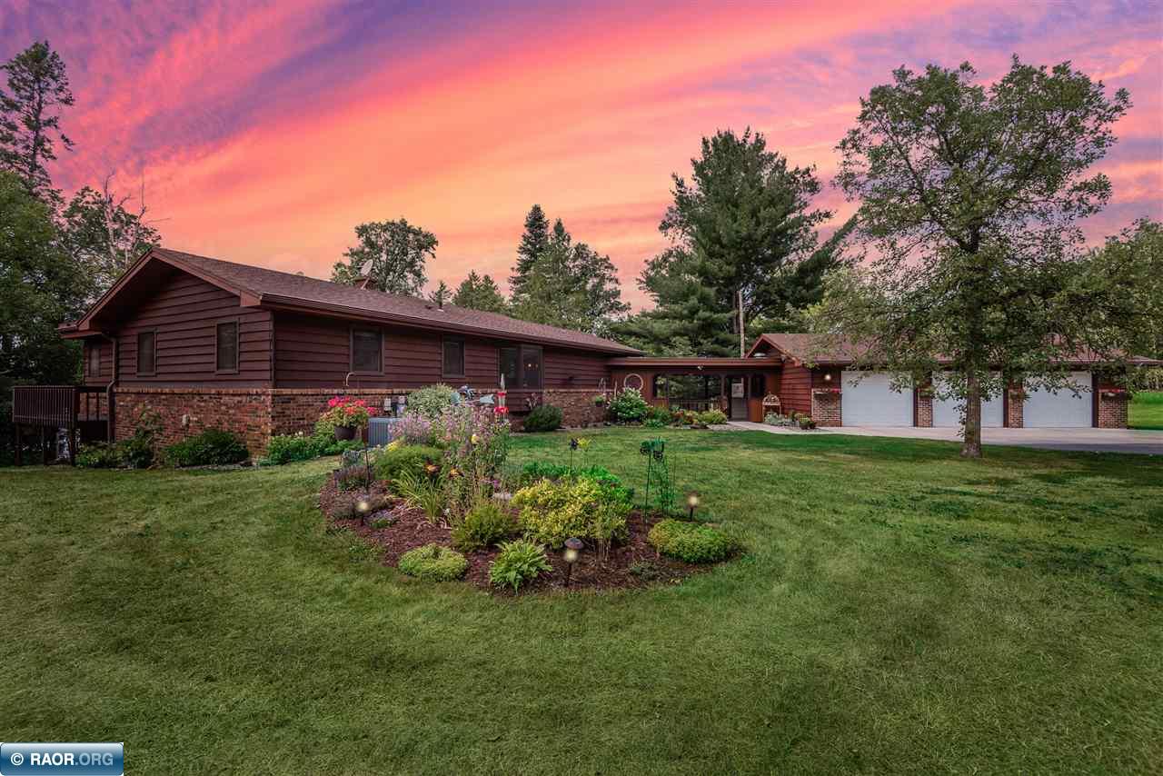 39191 County Rd 336, Bovey, MN 55709