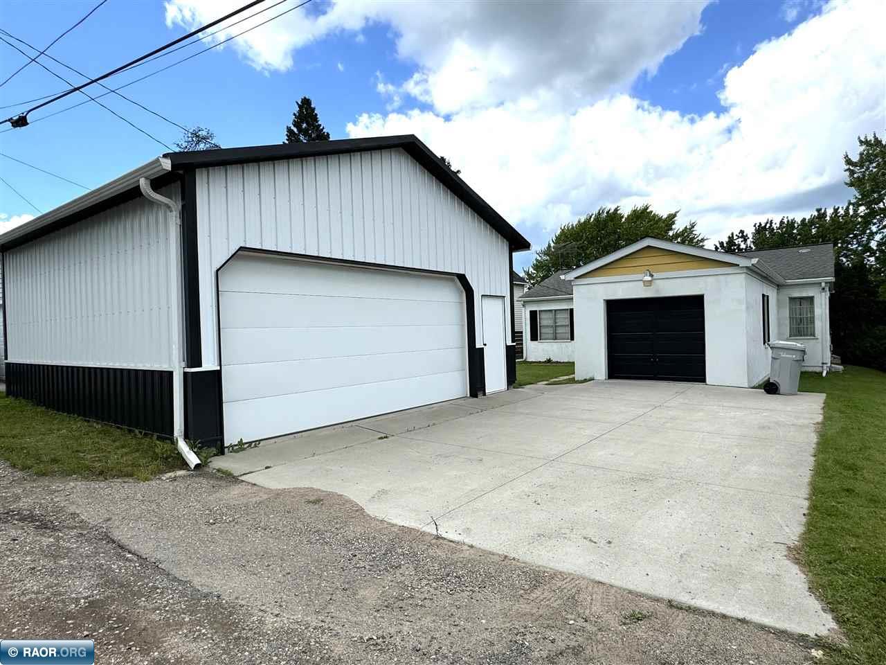 421 NW 7th St