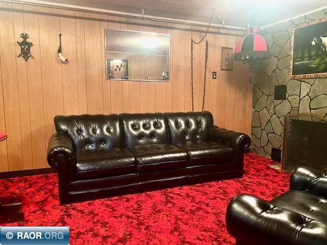 421 NW 7th St