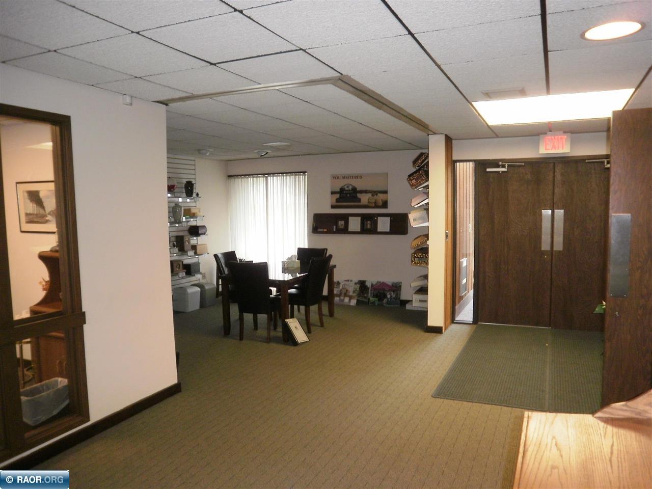 3702 W 2nd Avenue, Hibbing, MN 55746 Listing Photo  19