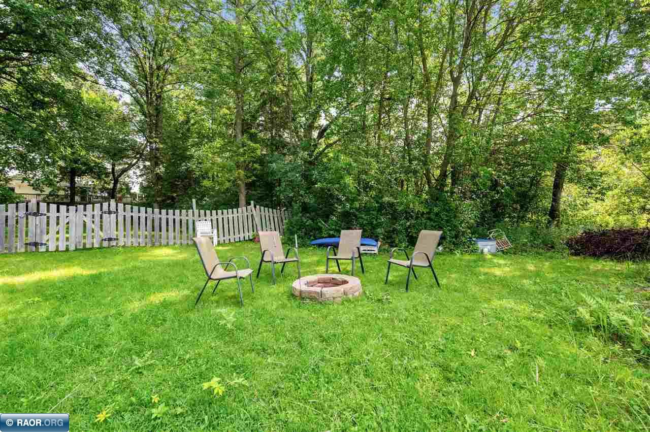 935 NW 4th Ave, Grand Rapids, MN 55744-2550 Listing Photo  16