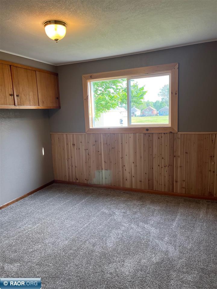 120 W 2nd Avenue N, Aurora, MN 55705 Listing Photo  8