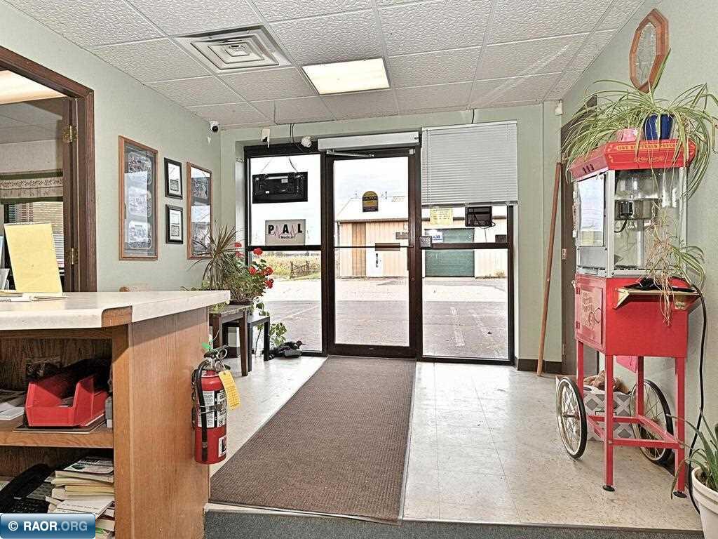508 SE 10th Street, Grand Rapids, MN 55744 Listing Photo  8