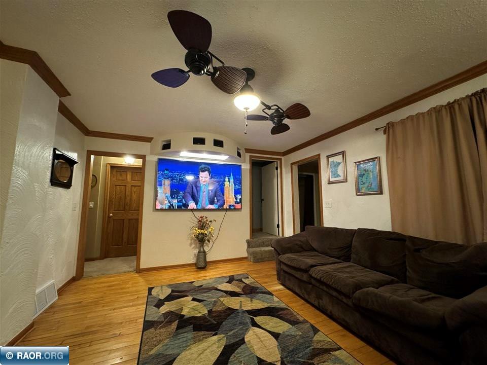 127 SW 9th St SW