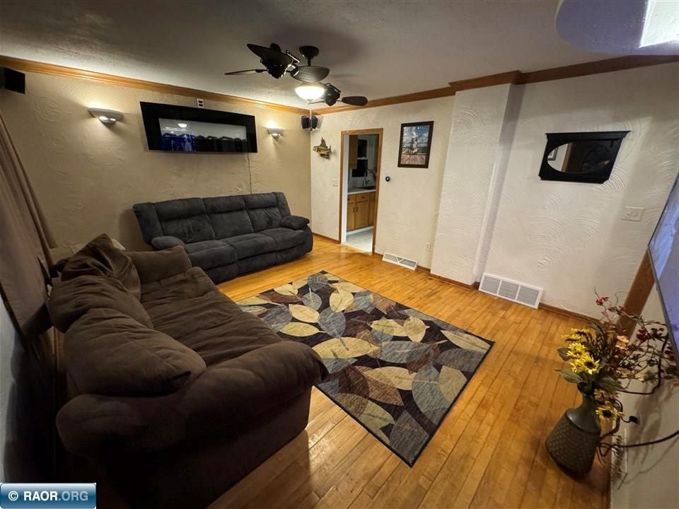 127 SW 9th St SW
