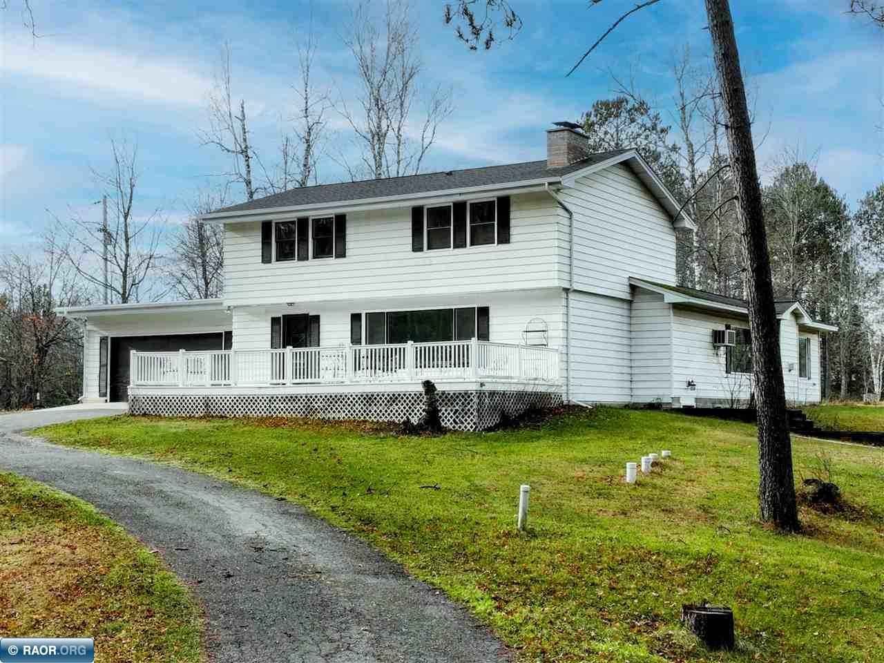 4039 Long Lake Rd W