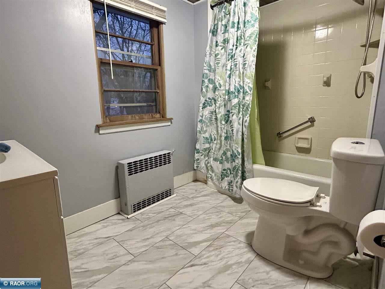 2701 6th Ave E, Hibbing, MN 55746 Listing Photo  20