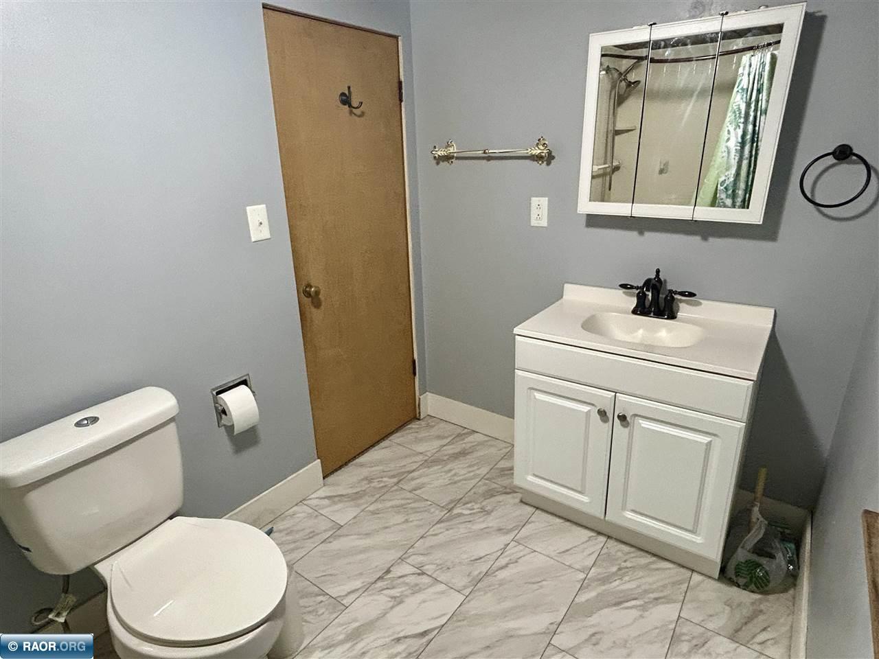 2701 6th Ave E, Hibbing, MN 55746 Listing Photo  21