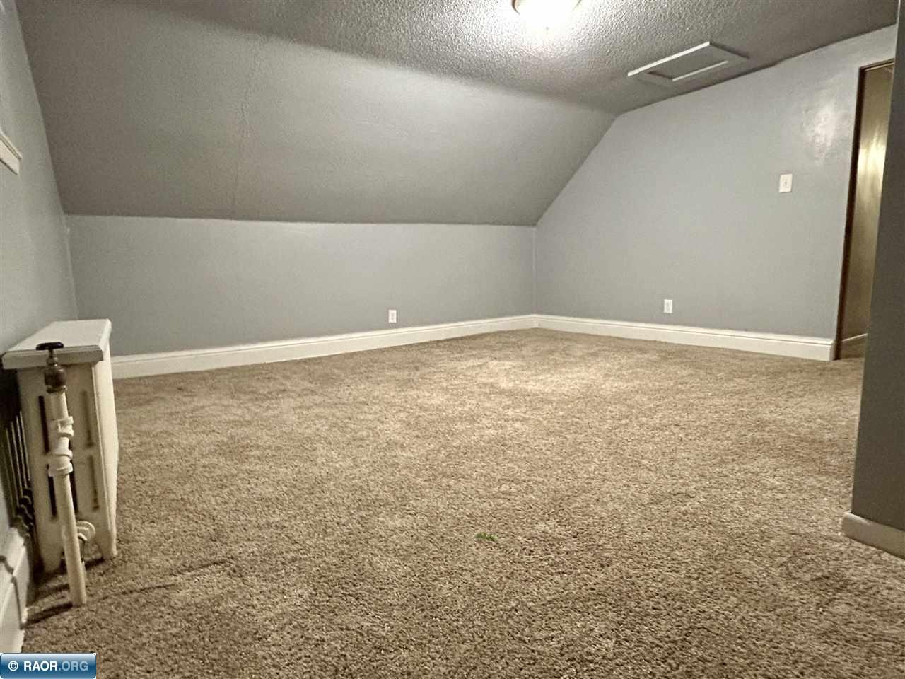 2701 6th Ave E, Hibbing, MN 55746 Listing Photo  23