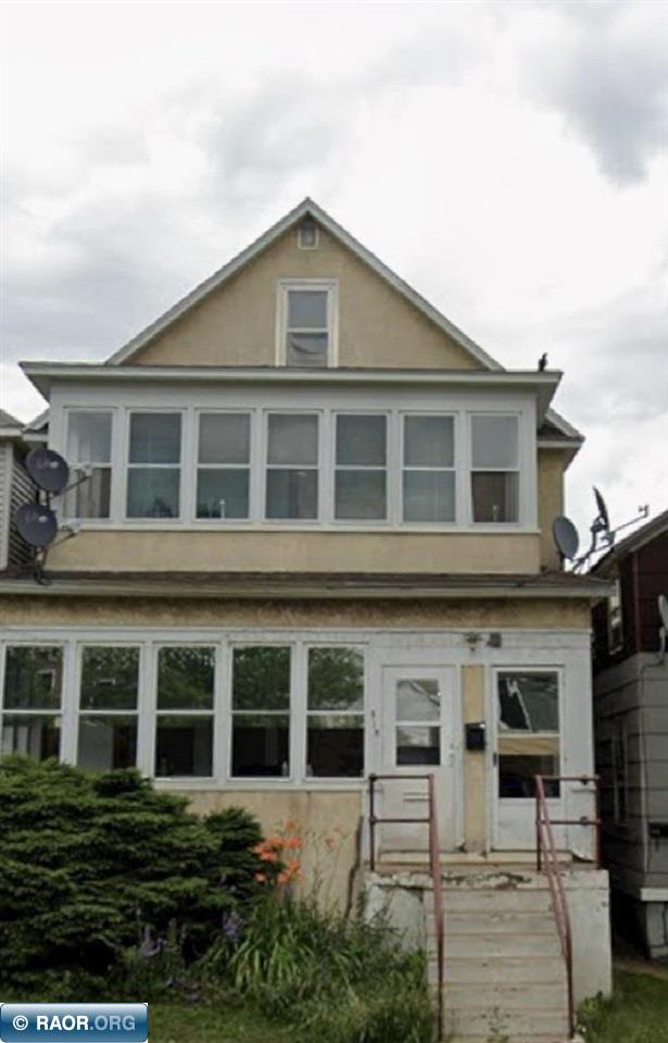 518 Adams Ave