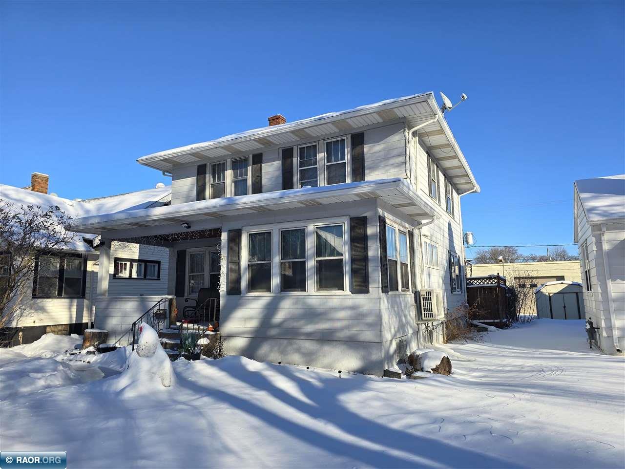 2512 2nd Ave W, Hibbing, MN 55746 Listing Photo  1