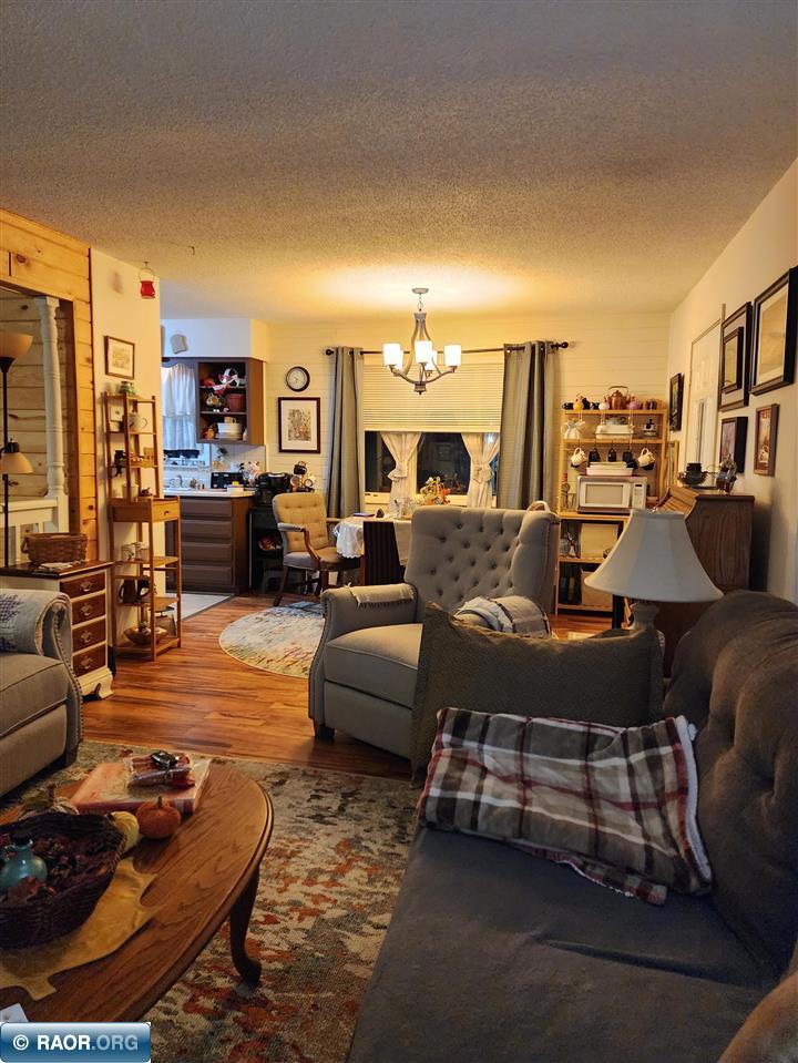 306 S 2nd street W, Aurora, MN 55705 Listing Photo  2