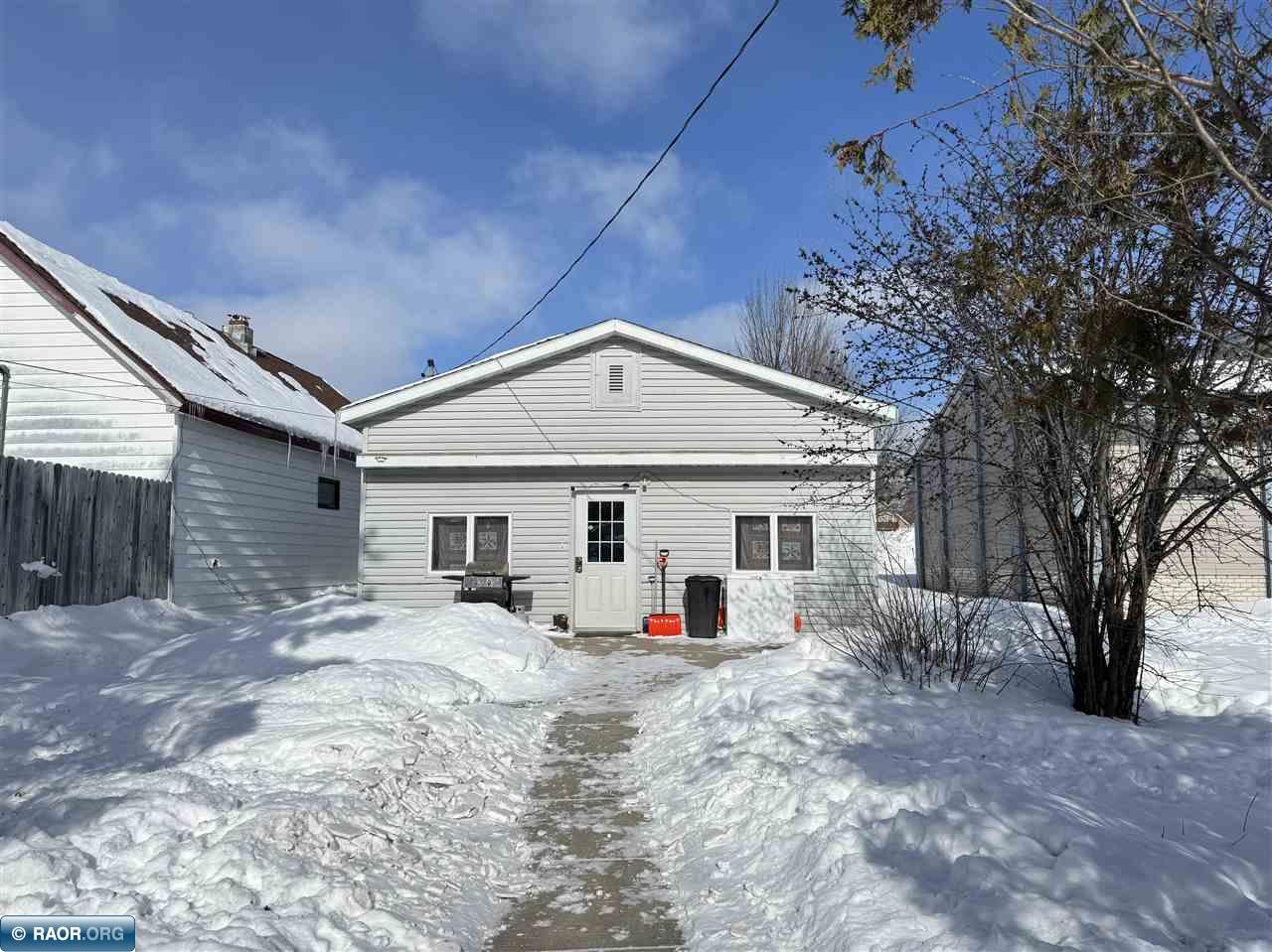109 W 1st Ave N, Aurora, MN 55705 Listing Photo  19