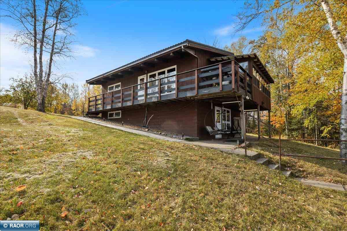 4061 Grass Lake Rd