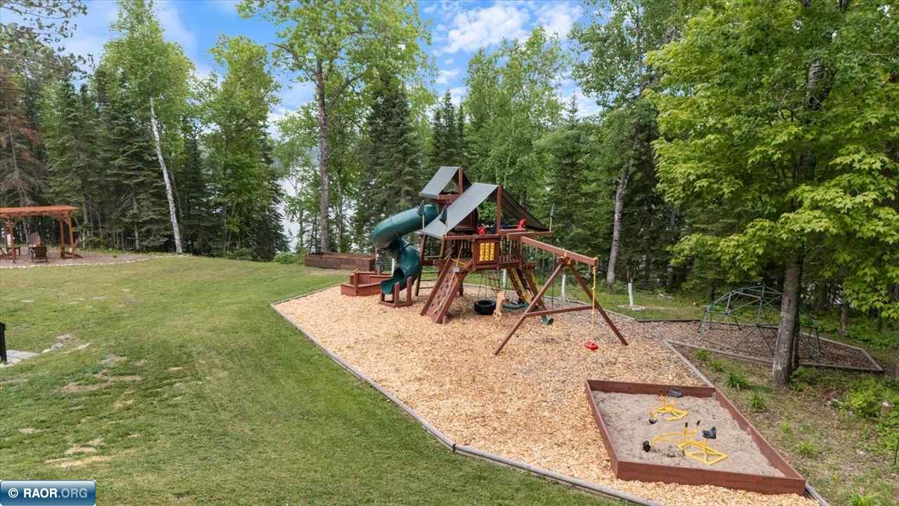 4187 Blueberry Trail