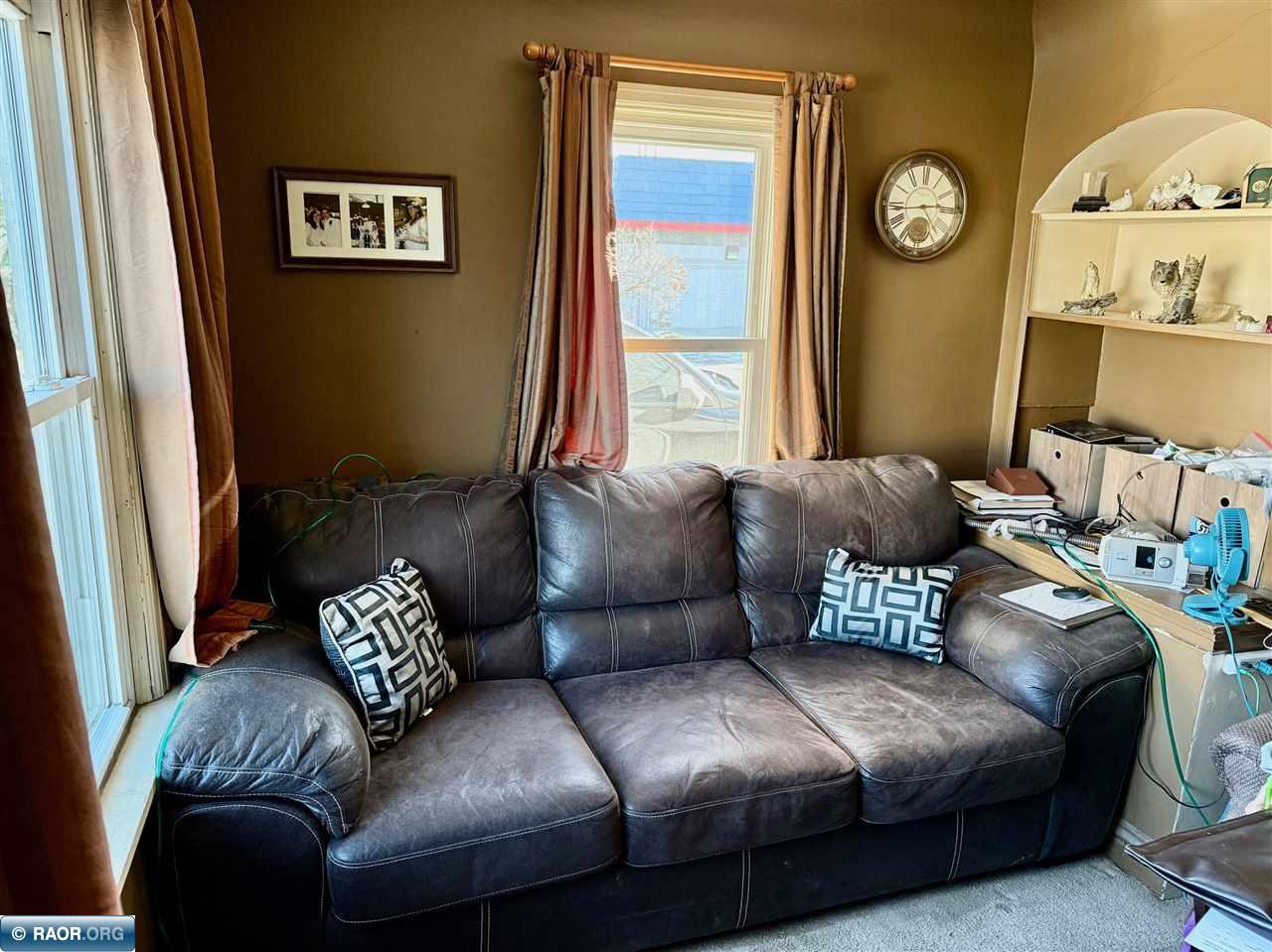 1931 12th Ave E, Hibbing, MN 55746 Listing Photo  3