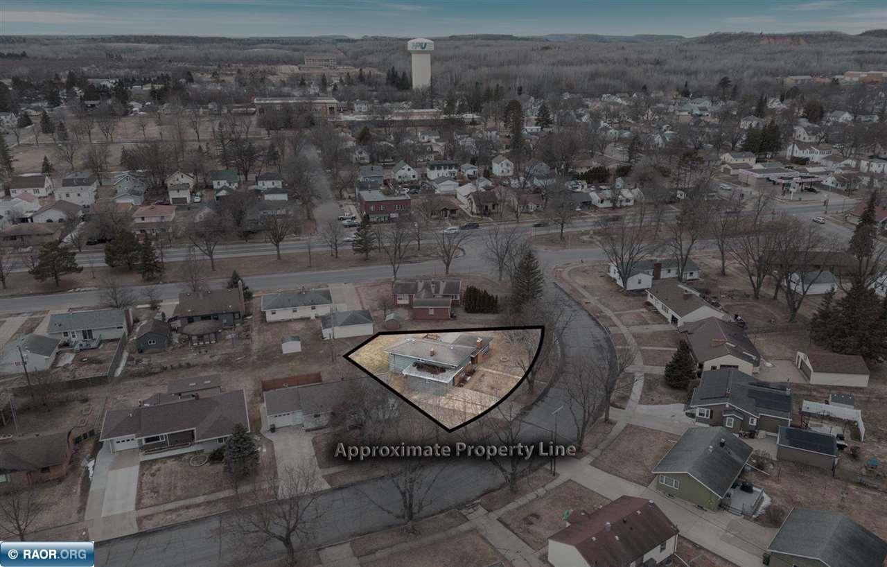 3201 2nd Ave E, Hibbing, MN 55746 Listing Photo  13