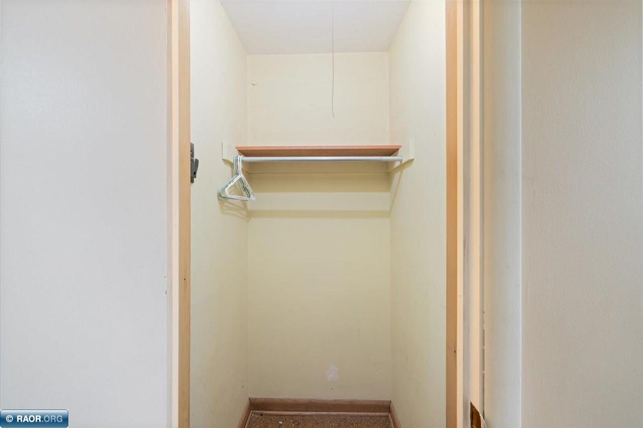 3201 2nd Ave E, Hibbing, MN 55746 Listing Photo  40