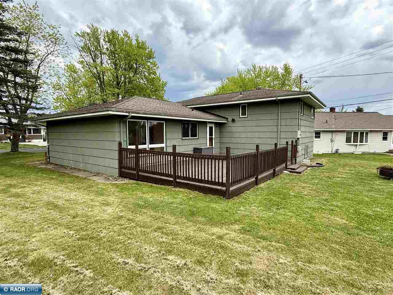 3201 2nd Ave E, Hibbing, MN 55746 Listing Photo  8