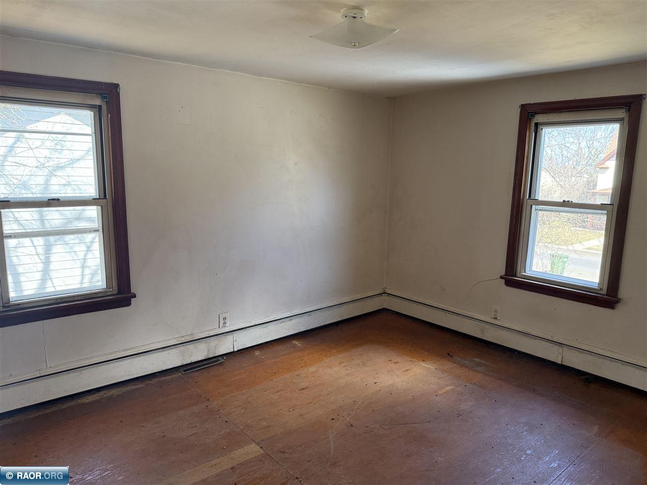 3725 3rd AVe E, Hibbing, MN 55746 Listing Photo  50