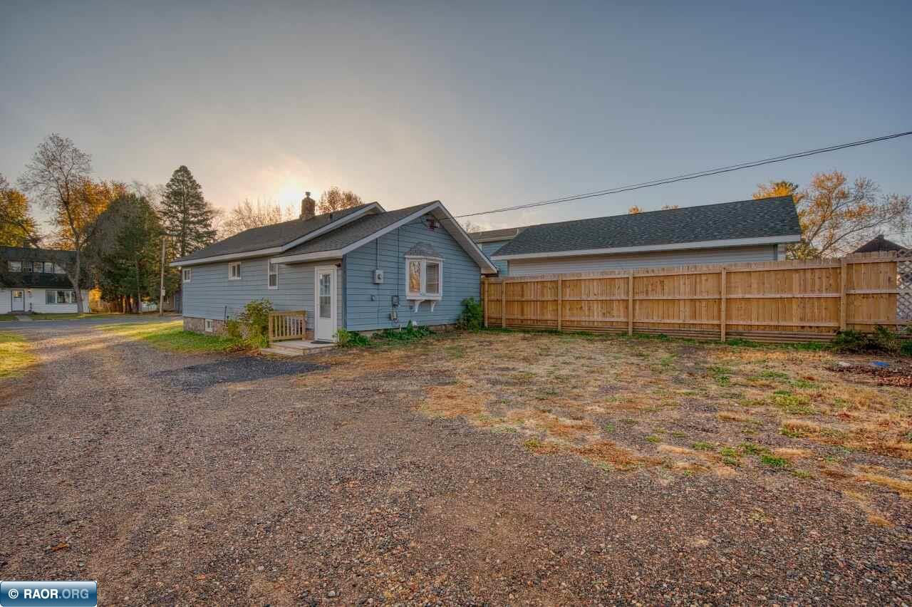 3725 3rd AVe E, Hibbing, MN 55746 Listing Photo  6
