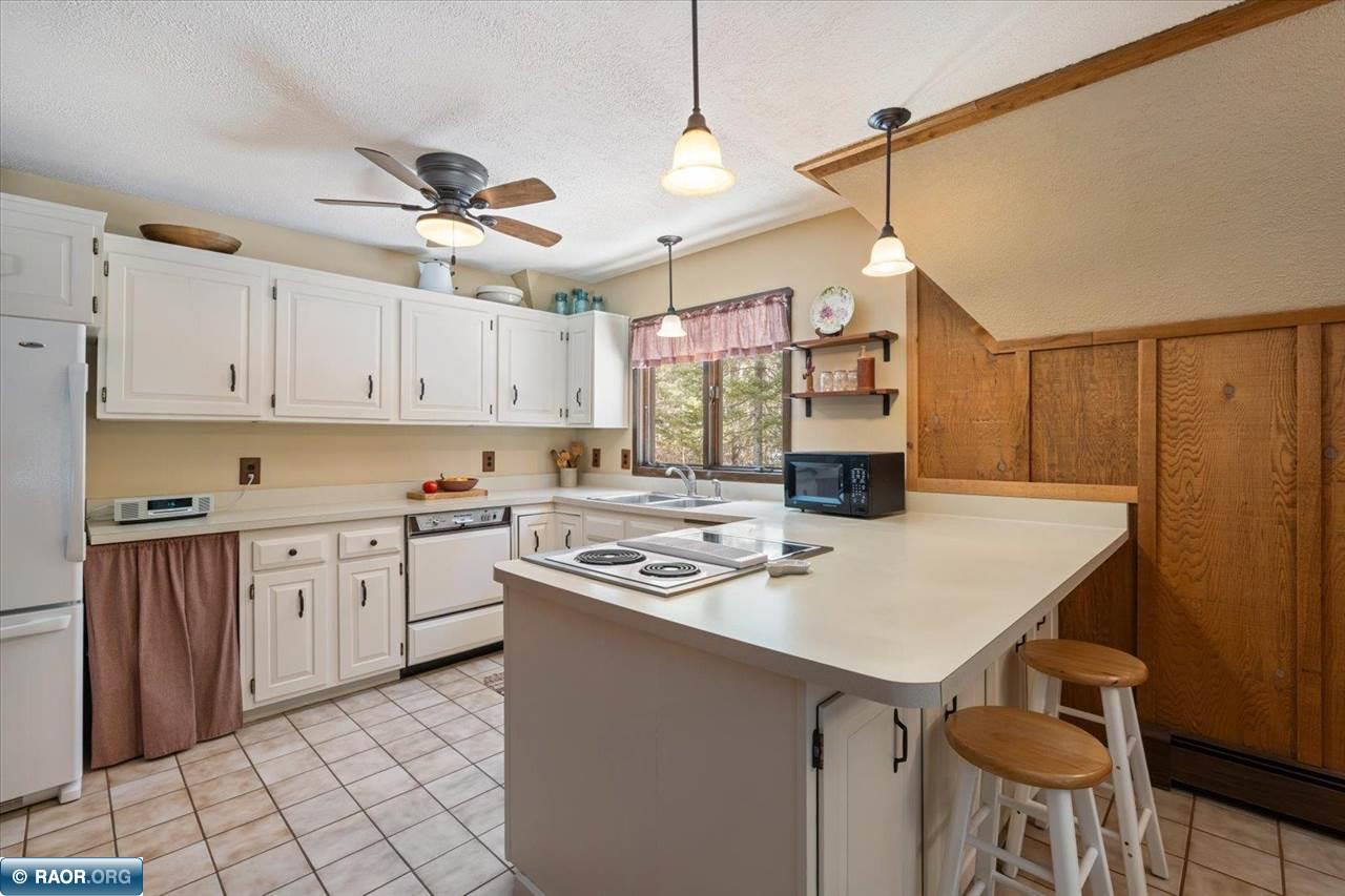 7452 E Donnywood Circle