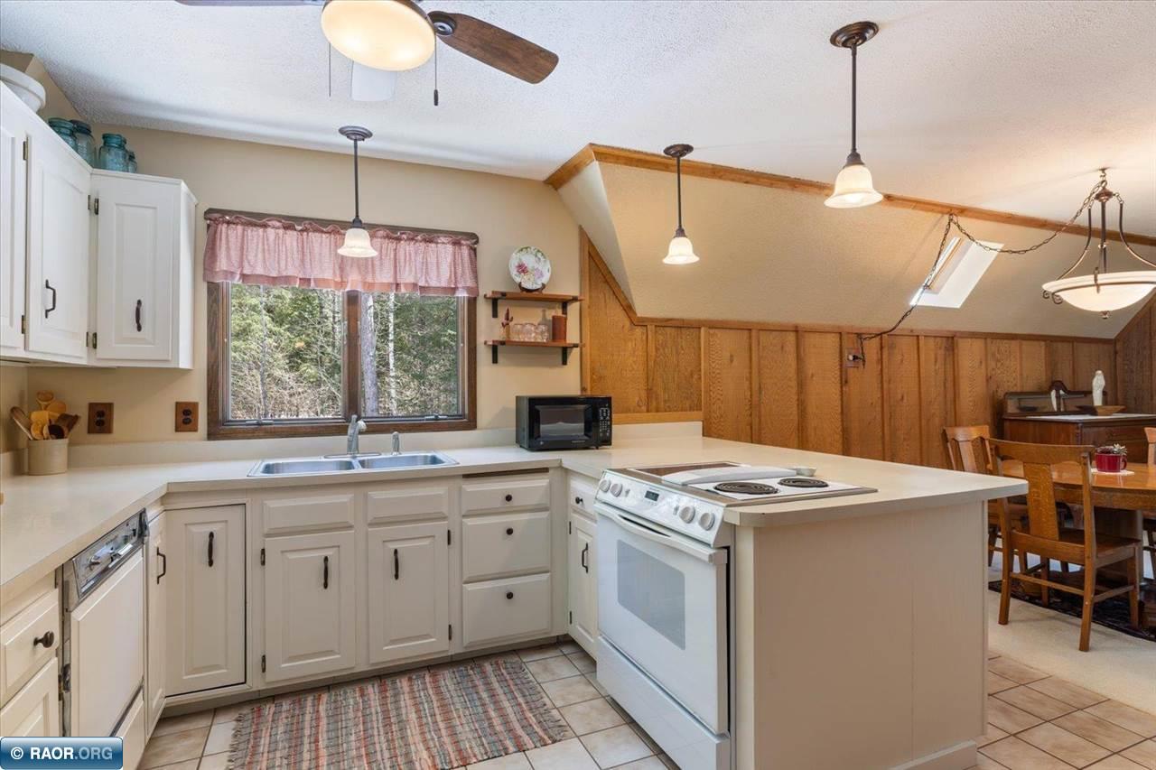 7452 E Donnywood Circle