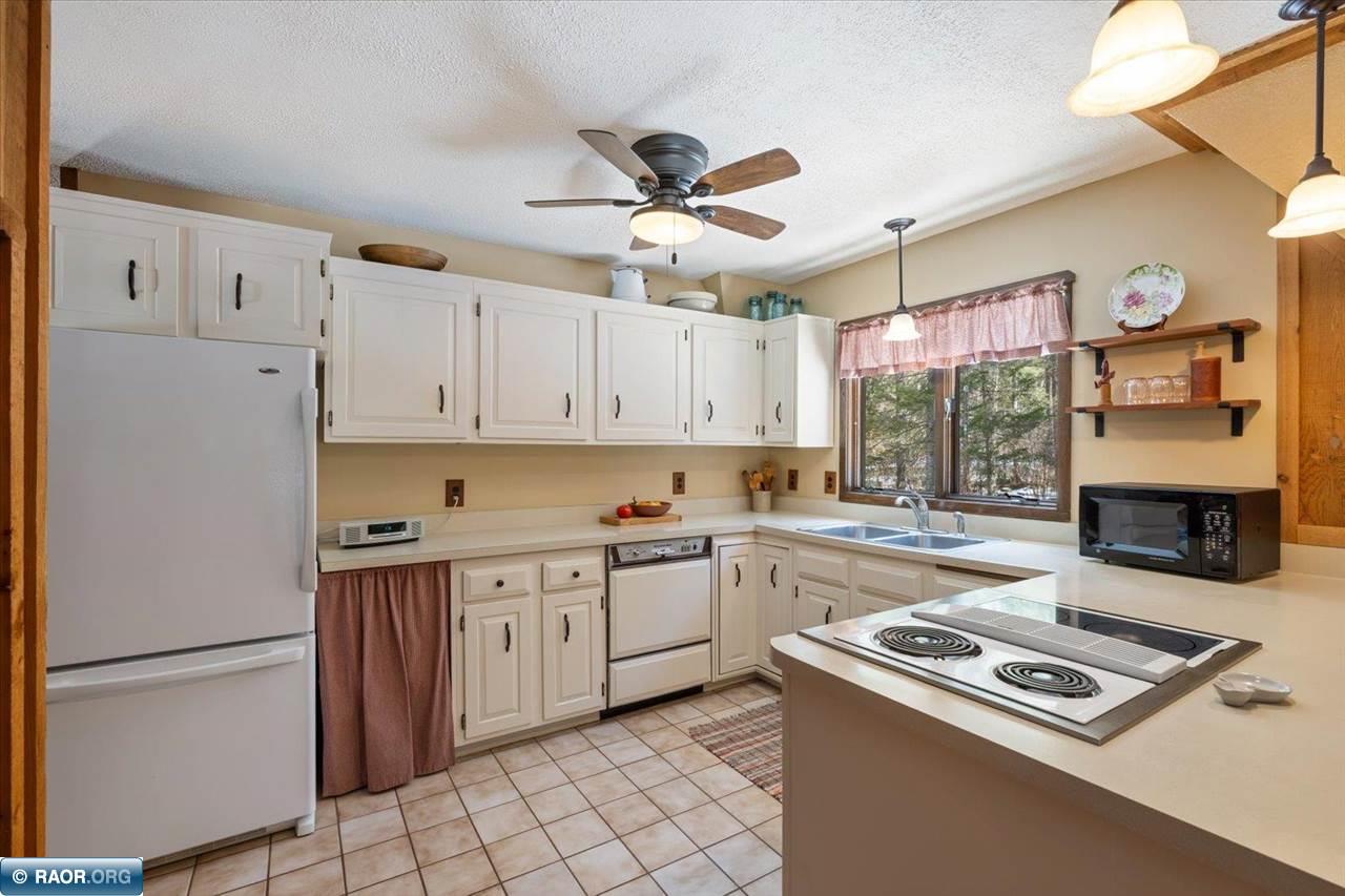 7452 E Donnywood Circle