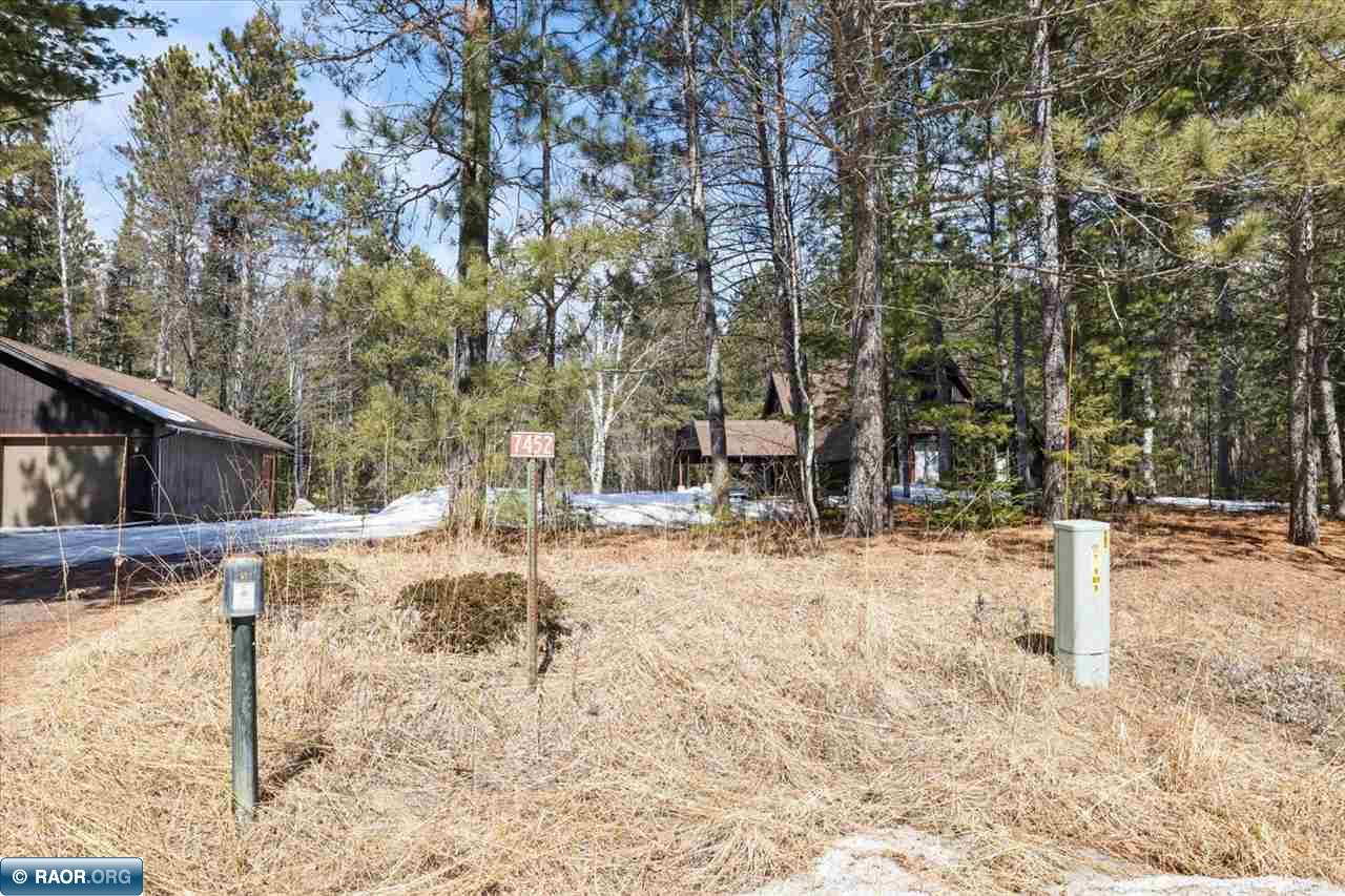 7452 E Donnywood Circle