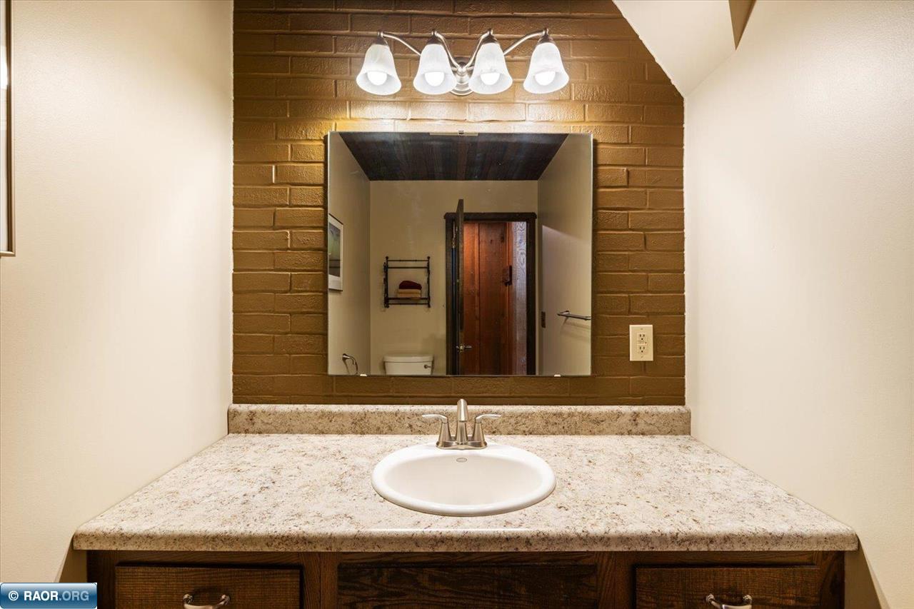 7452 E Donnywood Circle