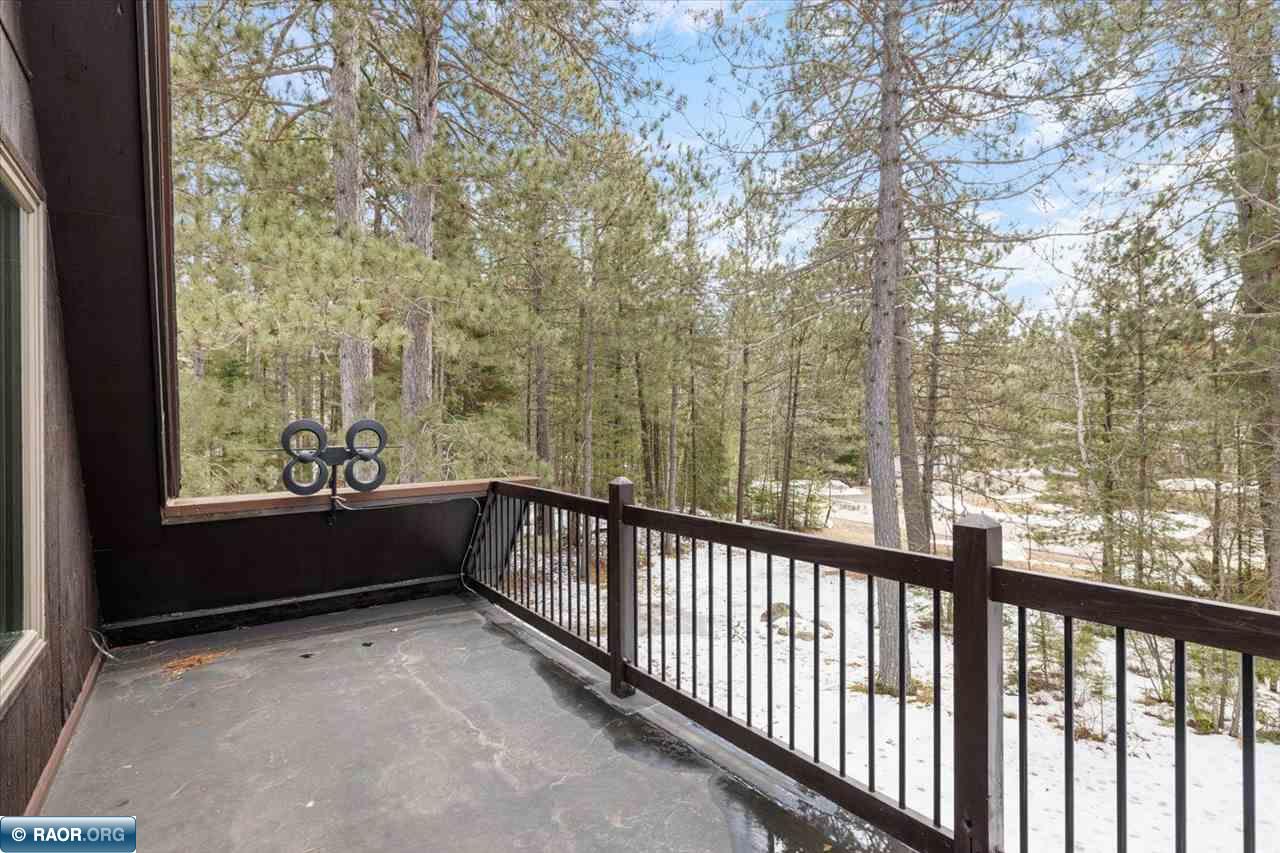 7452 E Donnywood Circle