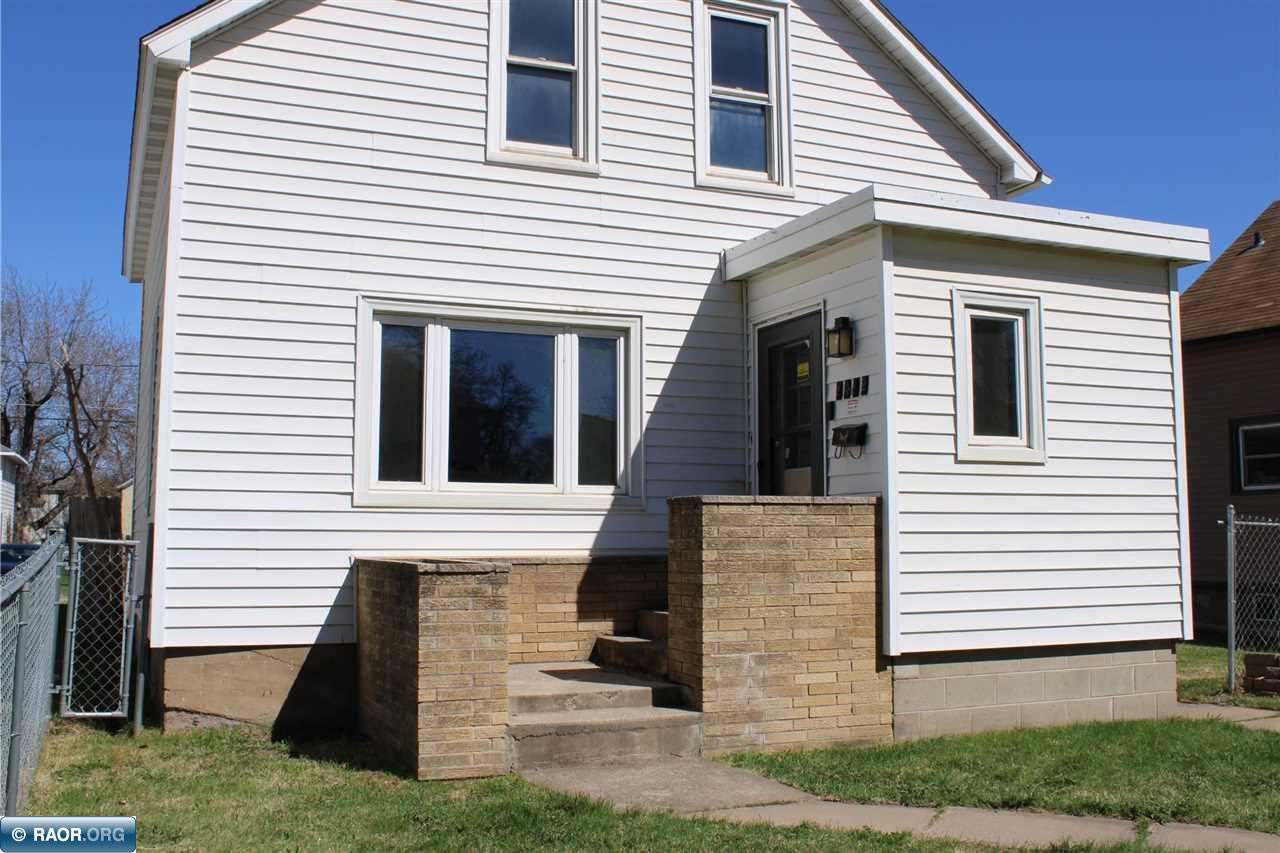 2612 3rd Ave W, Hibbing, MN 55746 Listing Photo  3