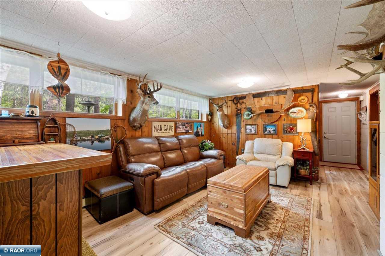 8636 Donnywood Circle